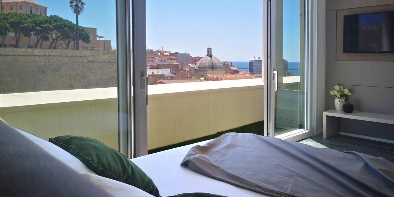 Vista Suites - Piazza Yenne Cagliari Buitenkant foto